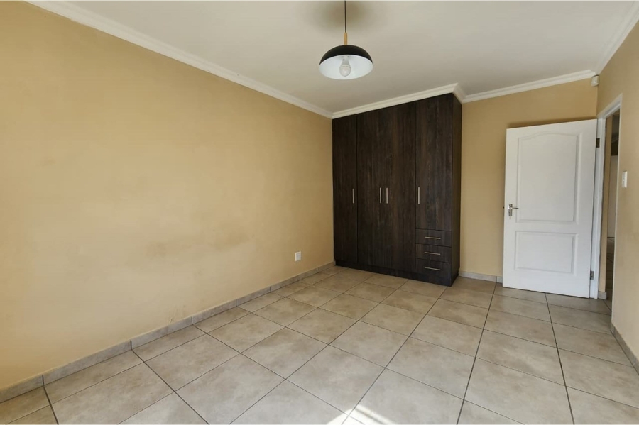 To Let 4 Bedroom Property for Rent in Fountains Estate Eastern Cape